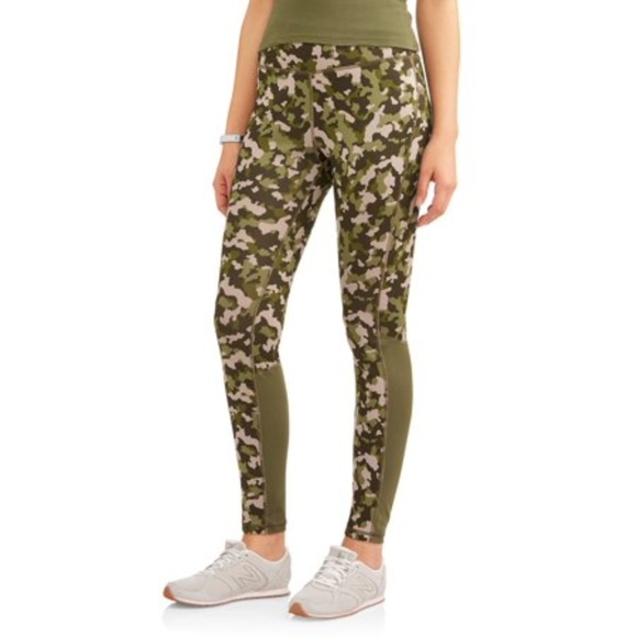 Danskin Pants - NWT Danskin Camo Active Leggings XXL
